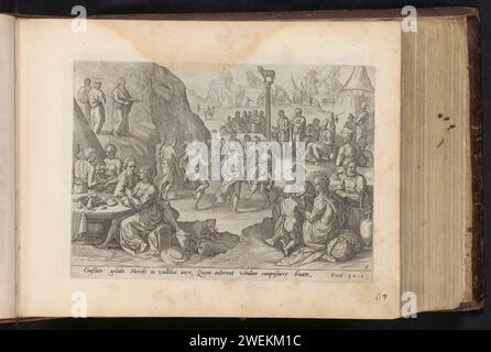 Tanz rund um das Goldene Kalb, Johann Sadeler (I), nach Chrispijn van den Broeck, 1646 drucken das jüdische Volk tanzen und musizieren um eine Säule mit dem Goldenen Kalb. Ein fest wird im Vordergrund gegessen. Links auf einem Hügel bricht Moses die Tabellen des Gesetzes auf dem Boden. Unter der Aufführung ist ein lateinischer Verweis auf den Bibeltext in Ex. 32: 1. Dieser Ausdruck ist Teil eines Albums. Die Leute tanzen um das goldene Kalb  Exodus. Die Menschen, die das goldene Kalb verehren. Als Moses die Götzendiener sieht, bricht er den Tisch des Gesetzes Stockfoto