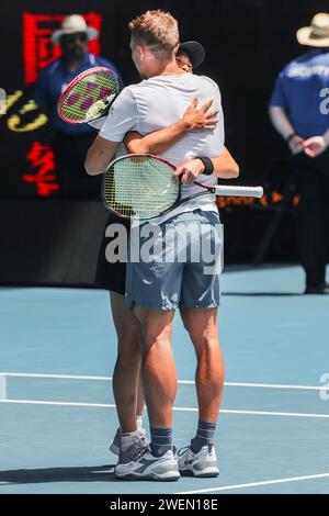 Melbourne, Australien, 26. Januar 2024. Tennisspieler Su-Wei Hsieh aus Tapei und Jan Zielinski aus Polen beim Australian Open Tennis Grand Slam 2024 im Melbourne Park. Foto: Frank Molter/Alamy Live News Stockfoto