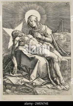 Piëta, Hendrick Goltzius, 1596 Druck Maria mit dem verstorbenen Christus in ihren Armen, auf einem Stein sitzend. Satin-Stich „Pietà“, „Vesperbild“, „Marienklage“ (keine anderen anwesend): Christus, mit oder ohne Dornenkrone, von Maria betrauert Stockfoto