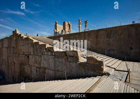 Die große Treppe in Persepolis, einer alten Hauptstadt der persischen Könige der Achämenischen Dynastie. Provinz Fars, Iran. Stockfoto