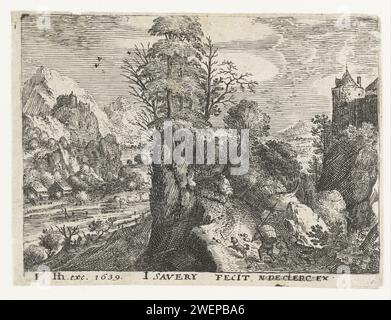 Landschaft mit Reisenden auf steilem Felsen, Jacob Savery (I), 1639 Druck in einer bergigen Landschaft, zwei Reisende (ein Mann mit einem Korb auf dem Rücken und ein Junge) gehen auf einem steilen Pfad mit einem Hund, nach zwei Reitern. Links ein Fluss, rechts der Turm einer Burg. Dieser Druck ist Teil einer Serie von sechs Landschaften mit Reisenden. Papierätzung / Gravur von Landschaften in der gemäßigten Zone. "unterwegs", Reisende unterwegs Stockfoto