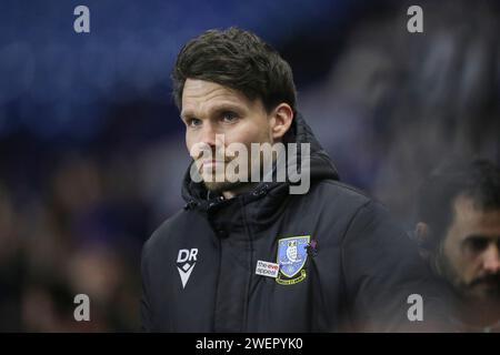 Sheffield, Großbritannien. Januar 2024. Sheffield Wednesday Manager Danny Rohl während des Spiels der 4. Runde des Sheffield Wednesday FC gegen Coventry City FC Emirates FA Cup im Hillsborough Stadium, Sheffield, England, Großbritannien am 26. Januar 2024 Credit: Every Second Media/Alamy Live News Stockfoto