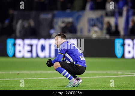 Eindhoven, Niederlande. Januar 2024. EINDHOVEN, NIEDERLANDE - 26. JANUAR: Ozan Kokcu vom FC Eindhoven enttäuscht während des niederländischen Spiels Keuken Kampioen Divisie zwischen FC Eindhoven und MVV Maastricht im Jan Louwers Stadion am 26. Januar 2024 in Eindhoven. (Foto: Broer van den Boom/Orange Pictures) Credit: dpa/Alamy Live News Stockfoto