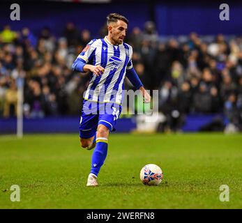 Hillsborough Stadium, Sheffield, Großbritannien. Januar 2024. FA Cup Fourth Round Football, Sheffield Wednesday gegen Coventry City; Pol Valentin von Sheffield Wednesday on the Ball Credit: Action Plus Sports/Alamy Live News Stockfoto