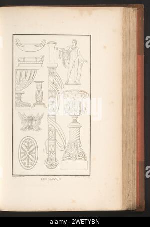 DIVERSE ORDERENTS, Cécile BeauValt, 1820 Ornament Print mit einem Schwert in einem etablierten. Teil (XII. CAH. F.LE 4) des Prentalbums mit zwei Serien von insgesamt 138 Ornamentdrucken von Beauvallet und Normand, Fragmens d'Ortuens Dance le style antique. Papier-Ätzschmuck  Kunst. Hacker- und Schubwaffen: Schwert Stockfoto