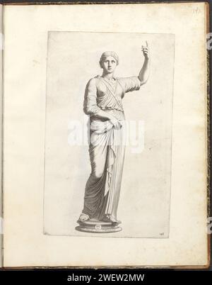 Statue einer stehenden Frau, 1636 - 1647 Druck Statue einer stehenden Frau in römischer Kleidung. Mit ihrer linken Hand zeigt sie nach oben. In der Mitte der Basis das Wappen von Vincenzo Giustiniani. Print ist Teil eines Albums mit einer Serie von Drucken zu den Skulpturen der Sammlung in der Galleria Giustiniani in Rom. Papiergravurstück einer Skulptur, Reproduktion eines Skulpturenstücks. Weibliche Personen aus der klassischen Geschichte (+ volle Länge) Stockfoto