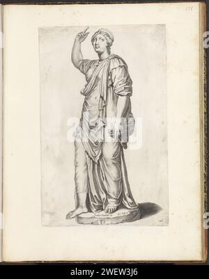 Statue einer Frau, 1636 - 1647 Druck Statue einer Frau, in klassischem Gewand, mit erhobenem Arm. In der Mitte der Basis das Wappen von Vincenzo Giustiniani. Print ist Teil eines Albums mit einer Serie von Drucken zu den Skulpturen der Sammlung in der Galleria Giustiniani in Rom. Papiergravurstück einer Skulptur, Reproduktion eines Skulpturenstücks. Weibliche Personen aus der klassischen Geschichte Stockfoto