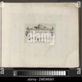Cartouche mit Rolwerk, 1579 Print Titel in Kartusche mit Walzwerk. Titeldruck für eine Reihe von Drucken über die Schöpfung der Welt. Drucken ist Teil eines Albums. Papiergravur Scrollwork, Strapwork  Ornament Stockfoto