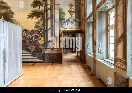 Rokoko-Fresken des italienischen Malers Karl Henrici (1737-1823) im Schloss Menz im historischen Zentrum von Bozen, Südtirol, Trentino Südtirol, Italien Stockfoto