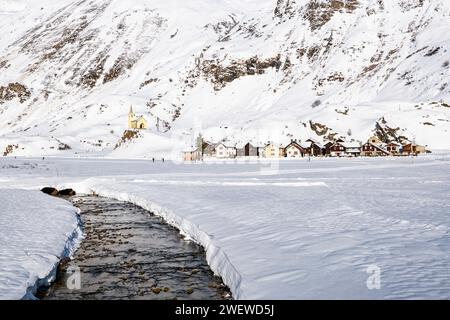 Winterlandschaft der Riale-Ebene im Formazza-Tal Stockfoto