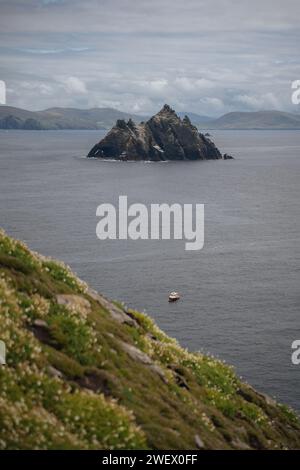 Blick auf die Vogelinsel Little skellig von skellig Stockfoto