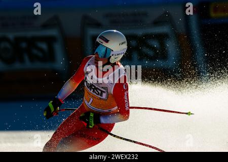 Flury Jasmine (SUI) während der AUDI FIS World Cup 2024 - Damen-Abfahrtsrennen, Alpinski-Rennen in Cortina D'Ampezzo, Italien, 27. Januar 2024 Credit: Independent Photo Agency Srl/Alamy Live News Stockfoto