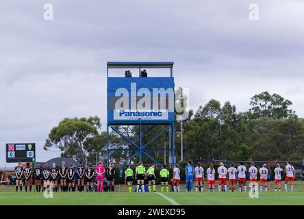 Sydney, Australien. Januar 2024. Schiedsrichter, Wanderers und Brisbane Roar spielen am 27. Januar 2024 im Marconi Stadion in Sydney, Australien Credit: IOIO IMAGES/Alamy Live News, vor dem A-League Women Rd14 Spiel zwischen Western Sydney Wanderers und Brisbane Roar Stockfoto