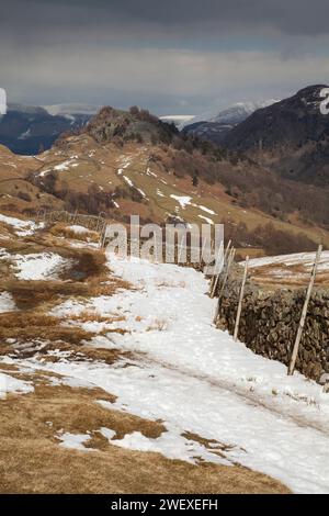 Castle Crag vom Allerdale Ramble Fußweg in Borrowdale, Cumbria, Großbritannien Stockfoto