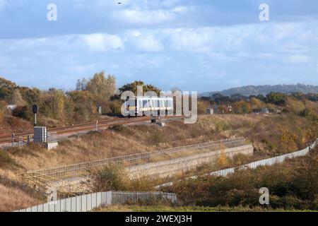 Chiltern Railways Class 168 Clubman Train 168214 vorbei an Bicester South Junction auf der Chiltern Mainline Railway Stockfoto