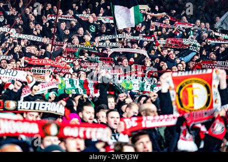 Rotterdam, Niederlande. Januar 2024. ROTTERDAM, 24-01-2024, Stadion Feijenoord/de Kuip, niederländischer Fußball, TOTO KNVB beker, Saison 2023/2024, Feyenoord - PSV, Fans Credit: Pro Shots/Alamy Live News Stockfoto