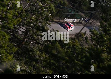 Gap, Fürstentum Monaco. Januar 2024. Fahren Sie Yohan Rossel und Arnaud Dunand, vom Team AEC - GD Sport Competition Citroen C3 Credit: Independent Photo Agency/Alamy Live News Stockfoto