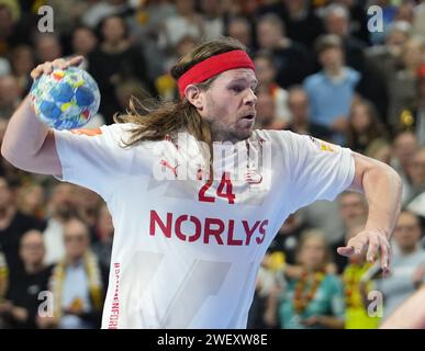 Köln, Deutschland. Januar 2024. © Laurent Lairys/MAXPPP - Köln 26/01/2024 Mikel Hansen aus Dänemark während der EHF Euro 2024, Halbfinalspiel zwischen Deutschland und Dänemark am 26. Januar 2024 in der Lanxess-Arena in Köln - Foto Laurent Lairys/MAXPPP Credit: MAXPPP/Alamy Live News Stockfoto