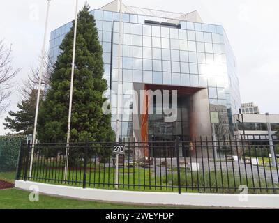 Saint Denis, Frankreich. Januar 2024. © PHOTOPQR/LE PARISIEN/Anthony Lieures; Saint-Denis; 25/01/2024; Saint-Denis (seine-Saint-Denis), ce jeudi 25 janvier 2024. Le nouveau siège francais de Eglise de scientologie, qui sera situé à environ 200 mètres du Stade de France, pourrait être inauguré ce samedi 27 janvier. Saint Denis, Frankreich, 25. januar 2024 das neue französische Hauptquartier der Scientology-Kirche, die sich etwa 200 Meter vom Stade de France entfernt befindet, könnte am Samstag, den 27. Januar, eingeweiht werden. Quelle: MAXPPP/Alamy Live News Stockfoto