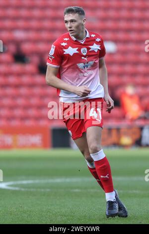 Jack Shepherd of Barnsley während des Spiels der Sky Bet League 1 Barnsley gegen Exeter City in Oakwell, Barnsley, Großbritannien, 27. Januar 2024 (Foto: Alfie Cosgrove/News Images) Stockfoto