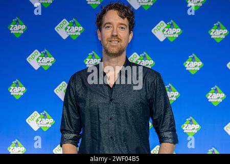 HILVERSUM – Niels van der Laan auf dem roten Teppich vor der Verleihung der NPO Zapp Awards. ANP WESLEY DE WIT niederlande aus - belgien aus Stockfoto