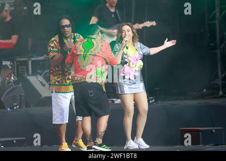 Amsterdam, Niederlande, 27. Januar 2024. Daniela Mercury tritt am 27. Januar 2024 unter Beteiligung von Olodum bei der 9. Ausgabe von CarnaUOL im Allianz Parque in Sao Paulo, Brasilien auf. CarnaUOL präsentiert ein Programm mit 7 Shows, besonderen Gästen und mehr als 8 Stunden Partyzeit. Daniela Mercury, Monobloco, Joelma, DJ Barbara Labres, Maiara & Maraisa, Banda Eva und Gloria Groove, zusammen mit besonderen Gästen. (Foto: Leco Viana/Thenews2/NurPhoto) Credit: NurPhoto SRL/Alamy Live News Stockfoto