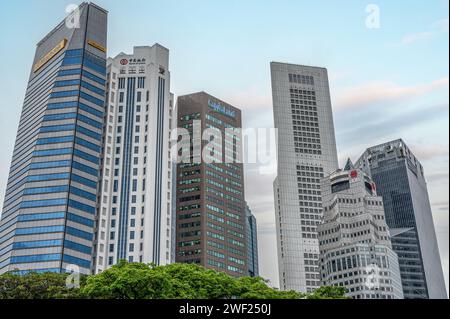 Singapur, Singapur, 24. Januar 2024: Zeitgenössische Stadtlandschaft Singapurs. Finanzdistrikt Stadt progressiver und wohlhabender Natur, Stockfoto