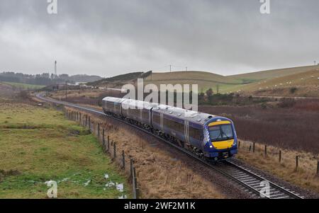 13/12/2023 Bowshank Tunnel (südlich von Stow) 170471 2T85 1350 Tweedbank nach Edinburgh Stockfoto