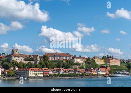 Meersburg am Bodensee, Stadtansicht, Wohnburg, neues Schloss, Staatsweinkellerei, Seepromenade, Passagierschiffe, Weinberg Stockfoto