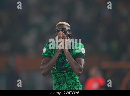 27. Januar 2024: Victor James Osimhen (Nigeria) Gesten während eines Achtelfinale-Spiels des Afrikanischen Cup of Nations, Nigeria gegen Kamerun, im Stade Felix Houphouet-Boigny, Abidjan, Elfenbeinküste. Kim Preis/CSM Stockfoto