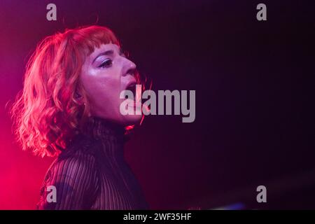 Rom, Italien. Januar 2024. Maria Antonietta tritt während der Tour La Tigre Assenza Club Tour am 27. Januar 2024 im Largo-Veranstaltungsort in Rom auf. (Foto: Domenico Cippitelli/NurPhoto) Credit: NurPhoto SRL/Alamy Live News Stockfoto