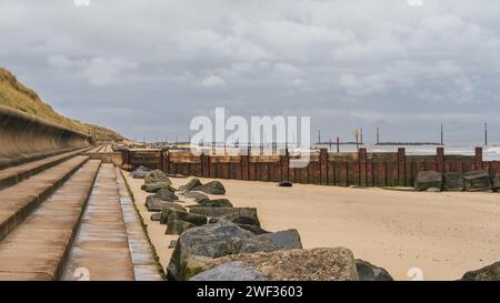 Ein bewölkter Tag am Strand in Waxham, Norfolk, England, Großbritannien Stockfoto