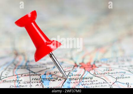 Starnberg, Deutschland, Pin auf der Karte Stockfoto