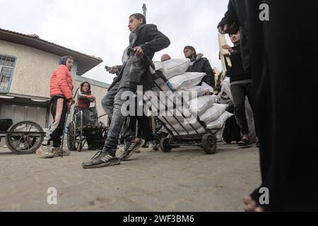 28. Januar 2024, Palästinensische Gebiete, Rafah Ein vertriebener