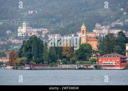 Malerische Kirche San Lorenzo am Comer See in Tremezzo, Italien Stockfoto