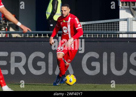 Monza, Italien. Januar 2024. Foto Claudio Grassi/LaPresse 28 Gennaio 2024 - Monza, Italia - Sport, calcio - Monza vs Sassuolo - Campionato italiano di calcio Serie A TIM 2023/2024 - U-Power Stadion. Nella Foto: Danilo D'Ambrosio (AC Monza) 28. Januar 2024 - Monza, Italien - Sport, Fußball - AC Monza vs US Sassuolo - italienische Serie A TIM Football Championship 2023/2024 - U-Power Stadium. Im Bild: Danilo D’Ambrosio (AC Monza) Credit: LaPresse/Alamy Live News Stockfoto