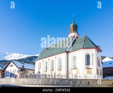 Fiss: Kirche Fiss in Serfaus-Fiss-Ladis, Tirol, Österreich Stockfoto