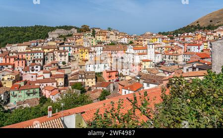 Malerische Sehenswürdigkeit im Dorf Miranda, Provinz Isernia, Molise, Italien. Stockfoto