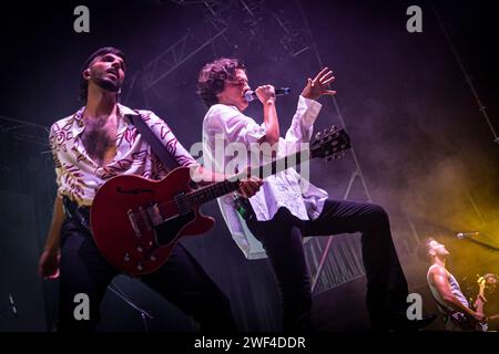 Cartagena, Spanien. Juli 2023. Die spanische Rockband Arde Bogota trat während ihres Auftritts beim La Mar de Musicas Festival in Cartagena auf. © ABEL Stockfoto