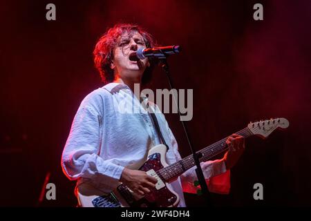 Cartagena, Spanien. Juli 2023. Die spanische Rockband Arde Bogota trat während ihres Auftritts beim La Mar de Musicas Festival in Cartagena auf. © ABEL Stockfoto