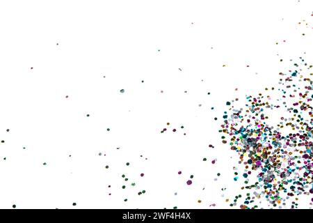 Ein bunter Konfetti-Glitzer auf weißem Hintergrund Stockfoto