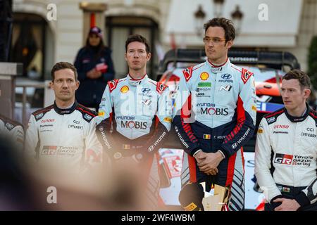 Gap, Fürstentum Monaco. Januar 2024. Feiert Das Finalpodium Monaco, Während Der Fia-Rallye-Weltmeisterschaft Wrc Rallye Automobile Monte-Carlo 2024 28. Januar Gap, Frankreich Credit: Independent Photo Agency/Alamy Live News Stockfoto