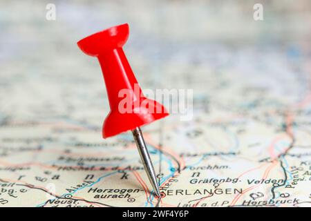 Erlangen, Deutschland, Pin auf der Karte Stockfoto