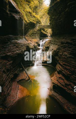 Rainbow Falls im Watkins Glen State Park Stockfoto