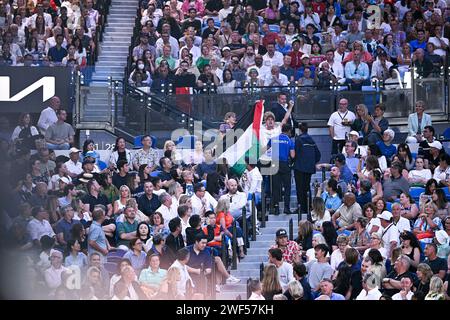 Paris, Frankreich. Januar 2024. Demonstrators for Free Palestine während des Australian Open AO 2024 Grand Slam Tennis Turniers am 27. Januar 2024 im Melbourne Park in Australien. Quelle: Victor Joly/Alamy Live News Stockfoto