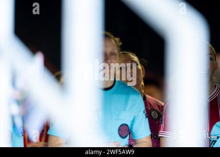 Bristol, Großbritannien. Januar 2024. Shae Yañez von Bristol City Women während des Women's Super League-Spiels zwischen Bristol City Women und West Ham United Women am 28. Januar 2024 im Ashton Gate in Bristol. Dieses Bild darf nur für redaktionelle Zwecke verwendet werden. Nur redaktionelle Verwendung. Quelle: Ashley Crowden/Alamy Live News Stockfoto