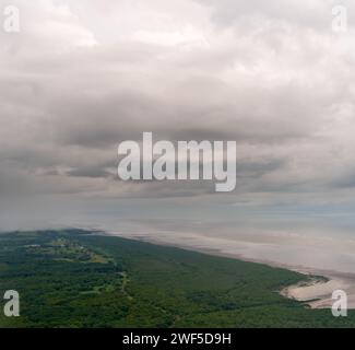 Blick aus der Vogelperspektive auf Panama City Forest and Beach Stockfoto