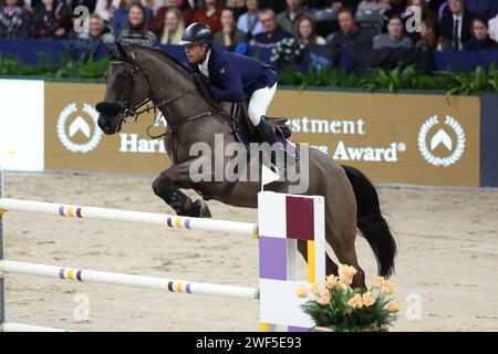 Amsterdam, Niederlande. Januar 2024. AMSTERDAM, NIEDERLANDE - 28. JANUAR: PIM Mulder (NED) Dunaghmore beim Springen Amsterdam 2024 Harry Wouters van den Oudenweijer Trophy in der Amsterdam RAI. Foto von Gerard Spaans/Orange-Pictures Credit: Orange Pics BV/Alamy Live News Stockfoto