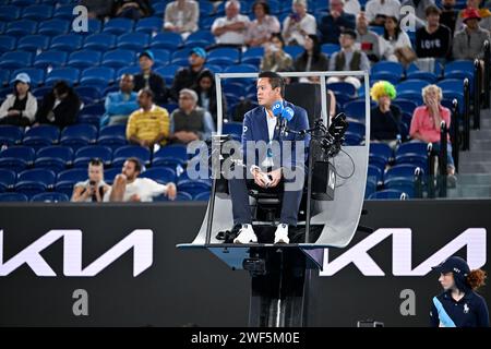 Paris, Frankreich. Januar 2024. Der Vorsitzende James Keothavong beim Finale des Australian Open AO 2024 Grand Slam Tennis Turniers am 27. Januar 2024 im australischen Melbourne Park. Quelle: Victor Joly/Alamy Live News Stockfoto