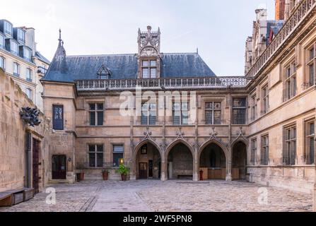 Paris, Frankreich - 01 26 2024 : das Nationalmuseum des Mittelalters (Cluny) in Paris Stockfoto